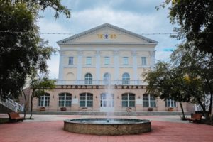 курорт озеро карачи